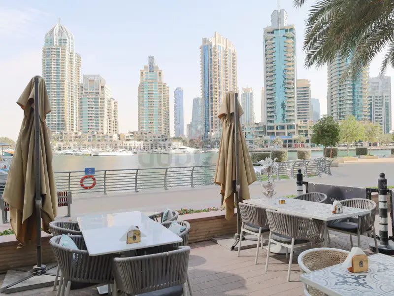 Best Price / Fully Operational Restaurant for Sale / Prime Location